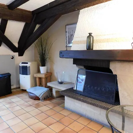 Appartement Typique Et Cosy A Deux Pas De La Cathedrale Apartment