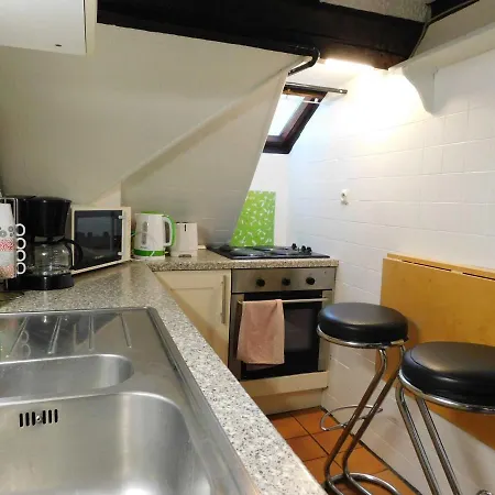 Appartement Typique Et Cosy A Deux Pas De La Cathedrale *